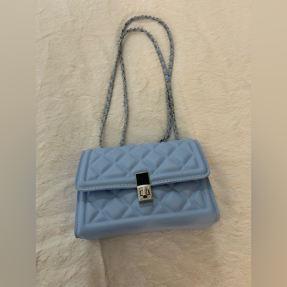 SHEIN Blue Quilted Crossbody Bag with Gold Accents
